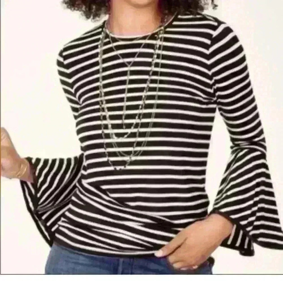 Stella & Dot black and white bell-sleeved top. Worn once! Size Medium. - Picture 1 of 6